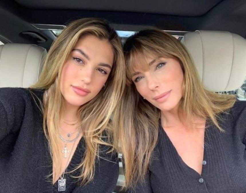 Sistine es fruto del matrimonio de Sylvester Stallone y Jennifer Flavin, su tercera con quien se casó en 1997 y se mantiene en la actualidad.<br/>