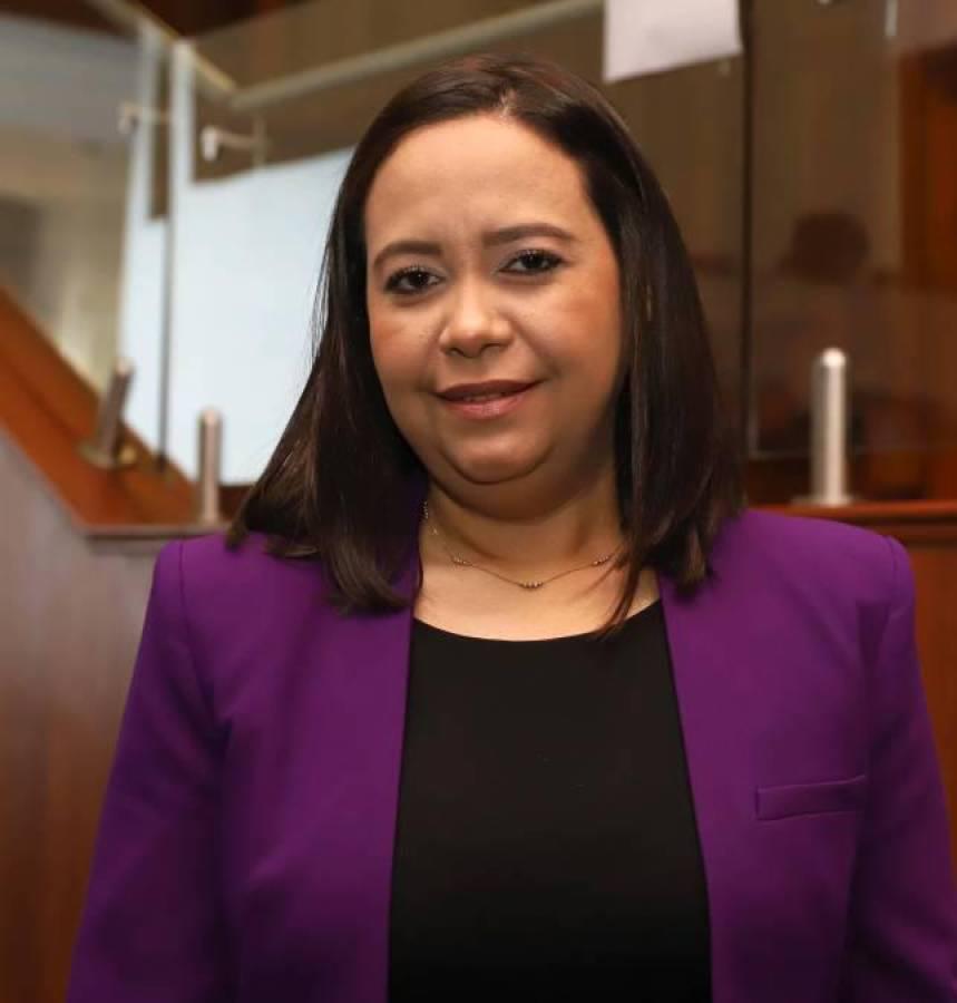 Karen Lizeth Martínez Ponce (Liberal)