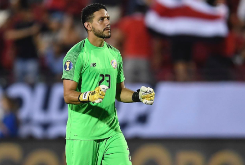 El costarricense insistió: “Así lo veo y así lo siento, en esta nueva etapa de la selección creo que todos tienen oportunidad menos yo. Es una lástima”.