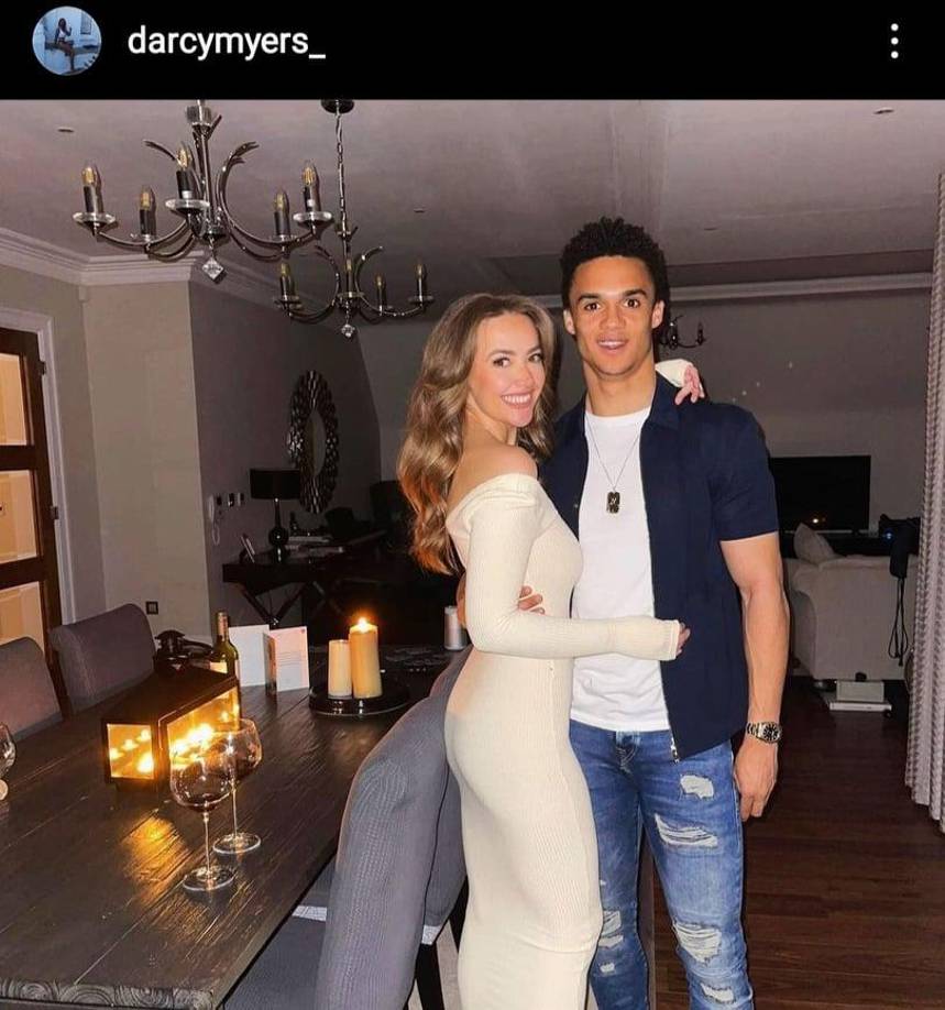 La guapa Darcy Myers conquistó el corazón del defensor estadounidense Antonee Robinson.