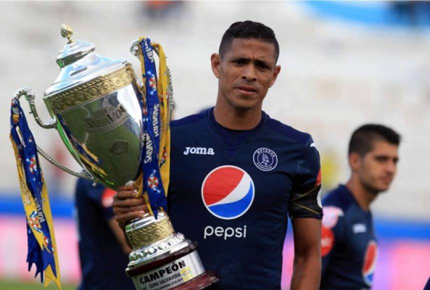 Juan Pablo Montes (Motagua) - Defensa de 33 años.