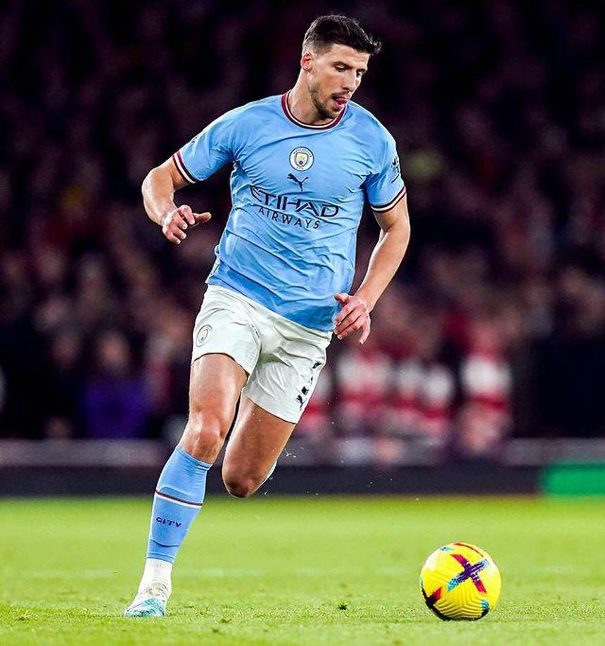 Defensa central: Rúben Dias, el jugador de 25 años no será una duda para el equipo de Pep Guardiola.