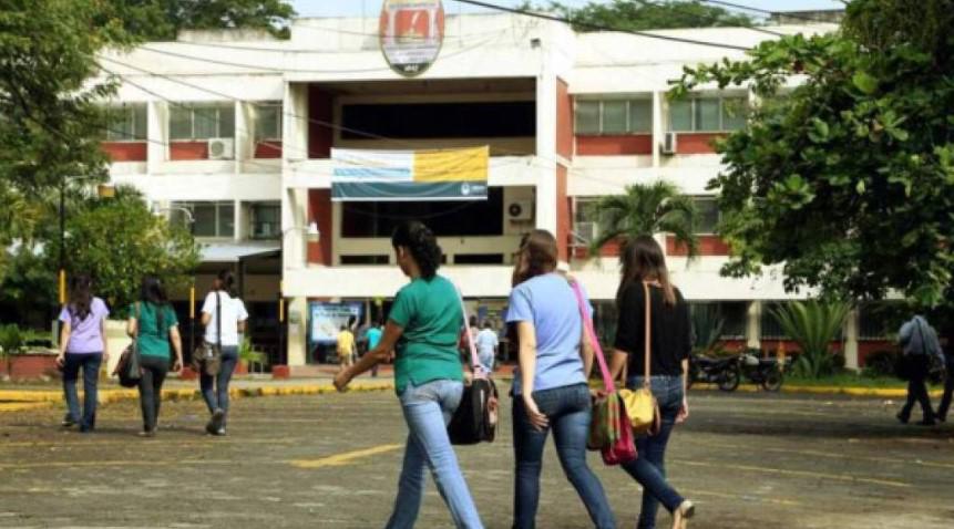 Unah-vs tendrá graduación presencial