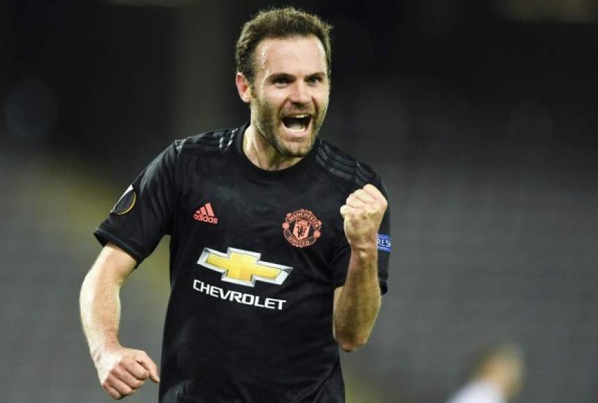 Según varios medios de comnicación turcos, el Fenerbahce pretende fichar al volante del Manchester United, Juan Mata, al que le queda un año de contrato con los 'red devils'. El verano pasado ya hubo rumores similares sobre el ex fútbolista del Valencia en Turquía.