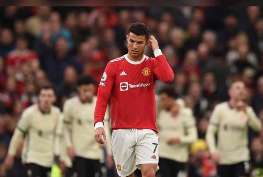 CR7 en su regreso a la Premier League y en su primer clásico de Inglaterra ha tenido que vivir una pesadilla.