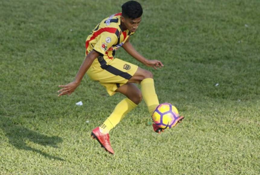 Selvin Guevara cuenta con 19 años de edad y es una de los jugadores a seguir en el 2019.