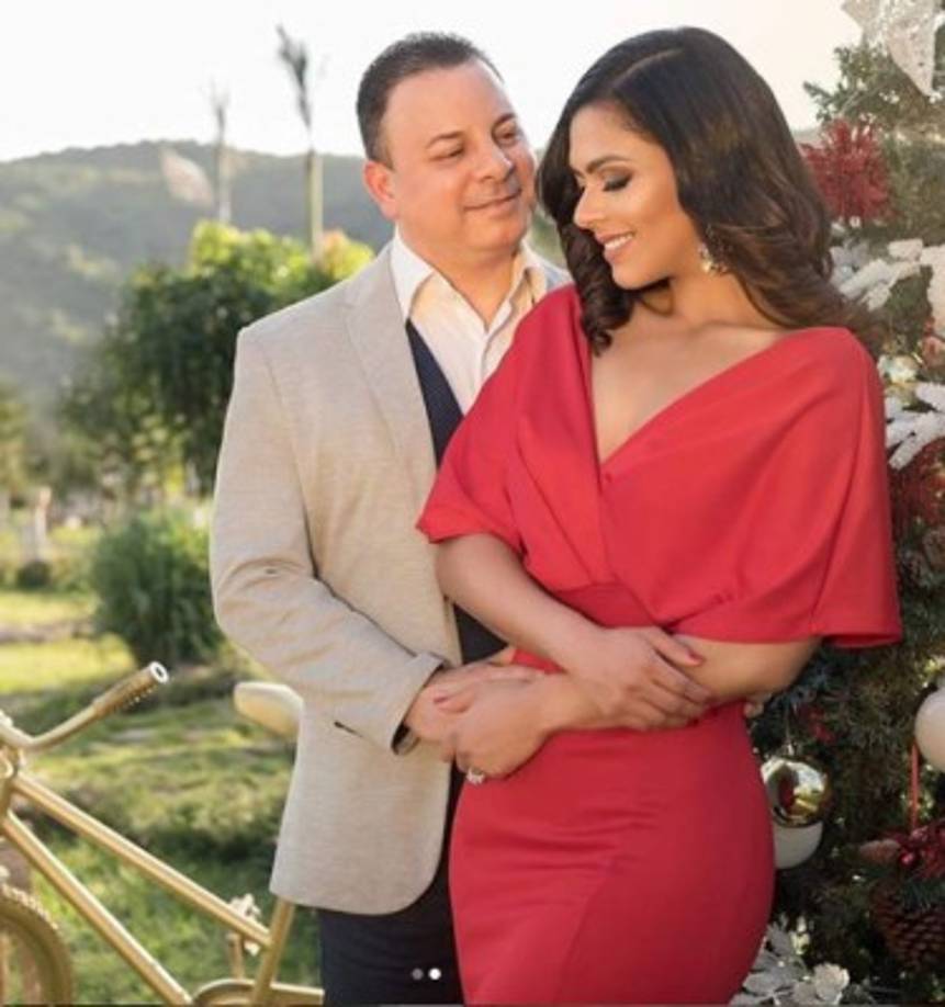 Se casó el 4 de octubre del 2014. A su esposo lo conoció en el gimnasio en donde solía ejercitarse. <br/><br/>Ese primer flechazo ocurrió mientras hacía su rutina normal de ejercicios y él jugaba ráquetbol.<br/>La cancha en la que él jugaba estaba frente al gimnasio.