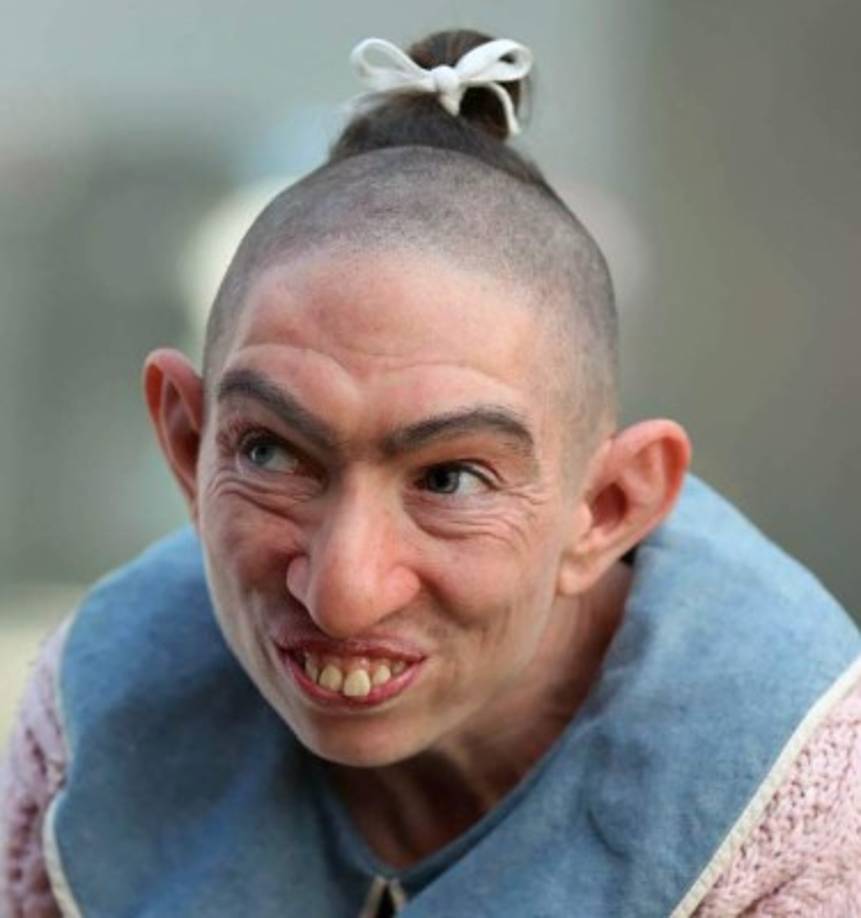 American Horror Story ► Después de interpretar a Pepper en esta serie de culto, la hermosa Naomi Grossmann no despertó famosa solo ¡porque nadie la había reconocido!. Mira la siguiente foto >>>