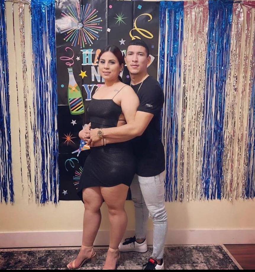 Kevin López: El volante del Motagua celebró al lado de su adorada pareja sentimental.