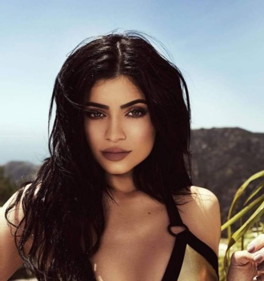 Aunque Kendall ha hecho una importante carrera como modelo, participando en desfiles de casas de moda tan importantes como Channel, Givenchy, Gucci, Prada y Dior, es su hermana menor la que realmente está causando sensación.