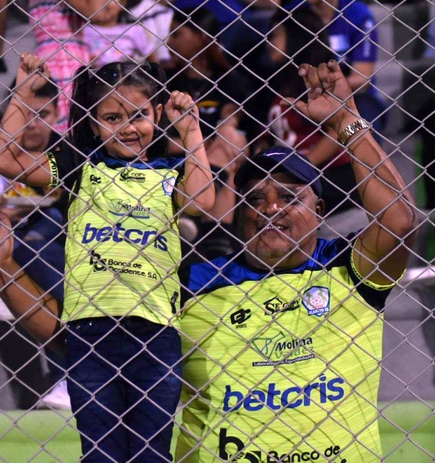 La afición de Los Potros del Olancho asistió al estadio Carlos Miranda de Comayagua para apoyar a su equipo ante Olimpia.