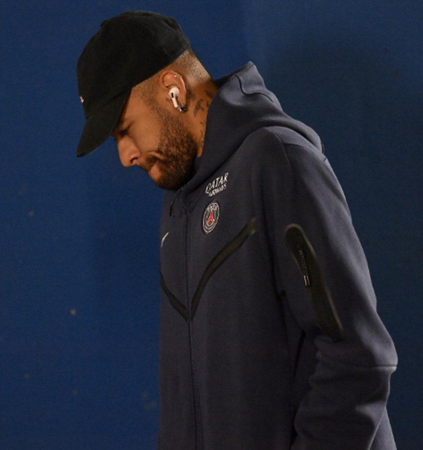 Y prosiguió: “El club no accedió y se frustró el fichaje. El problema fue que no estaba Florentino. Con él no se hubiera escapado. Ney tenía 13 años y era algo increíble. Nunca vi un caso como él”.