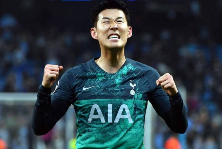 Heung-Min Son festejando la clasificación del Tottenham a las semifinales de la Champions League.