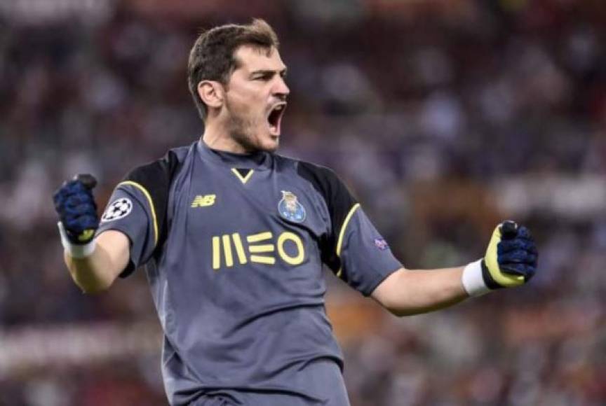 Iker Casillas: El experimentado portero español señaló que planea retirarse del fútbol como jugador del Oporto de Portugal. 'Esta semana voy a renovar hasta los 40 años con el Oporto. Ahora voy a cumplir 38, así que seguramente acabe mi carrera en el Oporto', dijo.