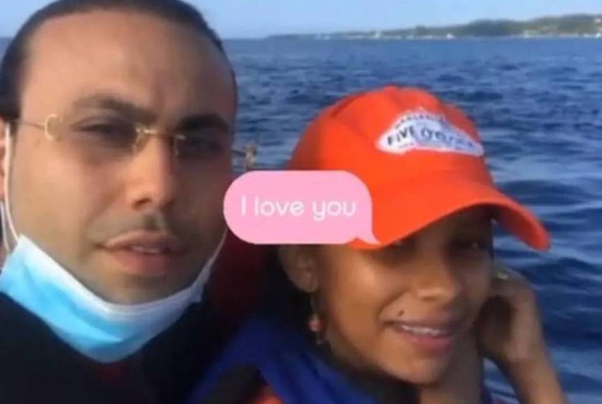 Por otro lado, el abogado reconoció que aún no han tenido contacto con la embajada de Honduras en la República Dominicana, pero anticipó que esto será necesario en algún punto del proceso. Destacó la importancia de abordar el caso desde la perspectiva de los derechos humanos y la seguridad de su cliente. “Él está muy triste, muy pensativo, está recibiendo amenazas, es algo frustrante”, expresó Báez sobre la situación emocional de Gilbert Reyes en medio de este proceso legal de alto perfil.