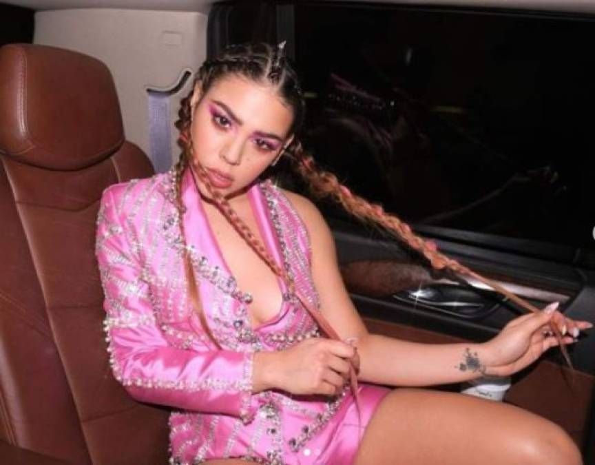 Danna Paola decepcionó a muchos de sus fans con su look.