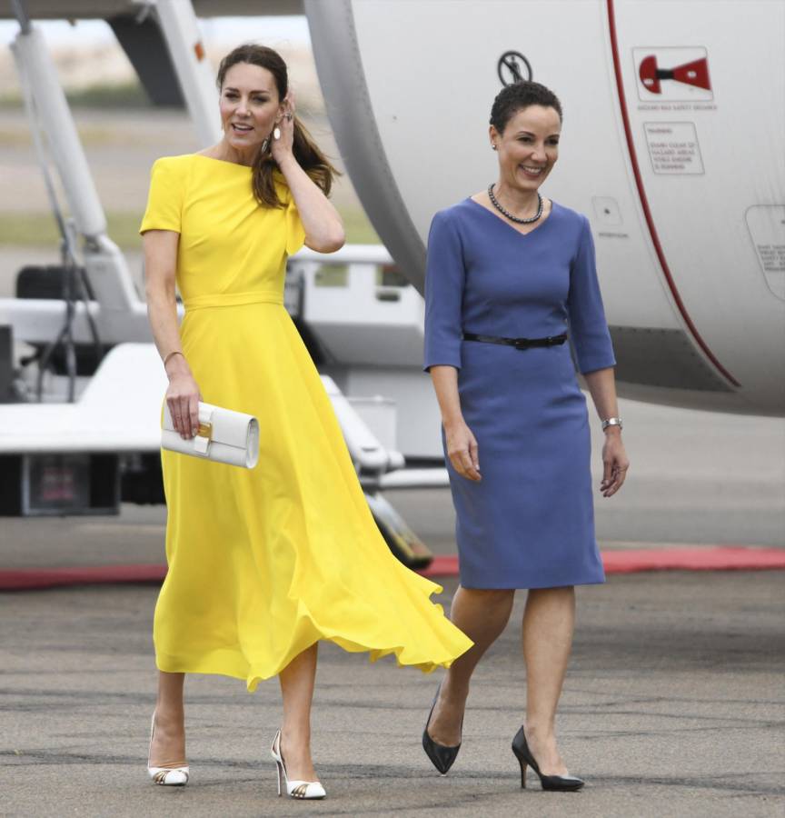 Kate Middleton, la duquesa de Cambridge ha lucido los colores de la bandera de Jamaica en sus elegantes atuendos.
