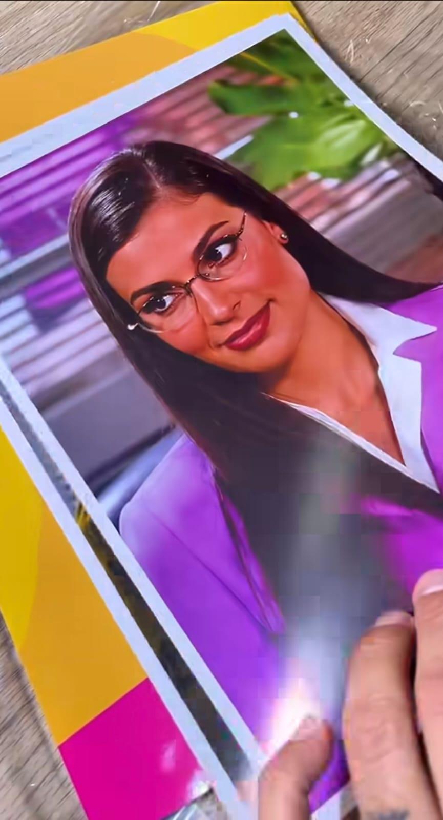 Lanzan álbum de estampas inspirado en Yo soy Betty, la fea