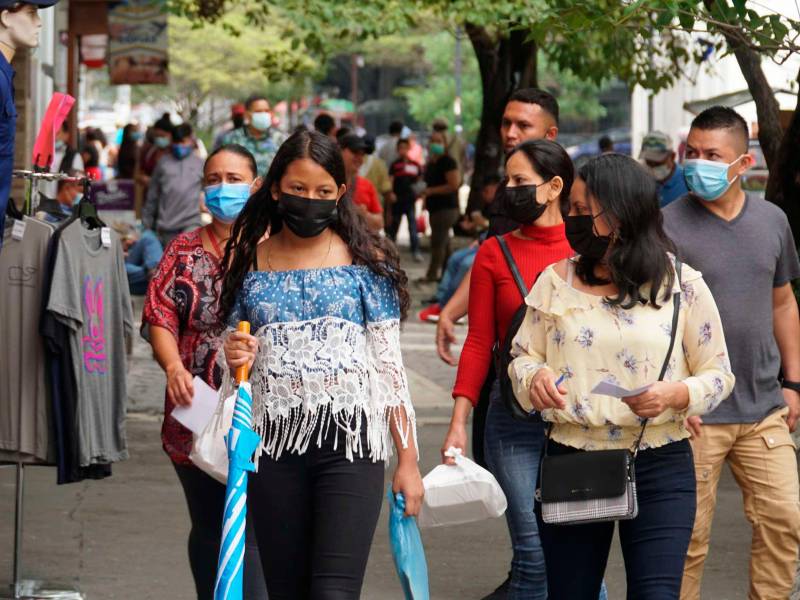 <b><span class=mln_uppercase_mln>medida.</span></b> Salud insiste en el uso de mascarillas.