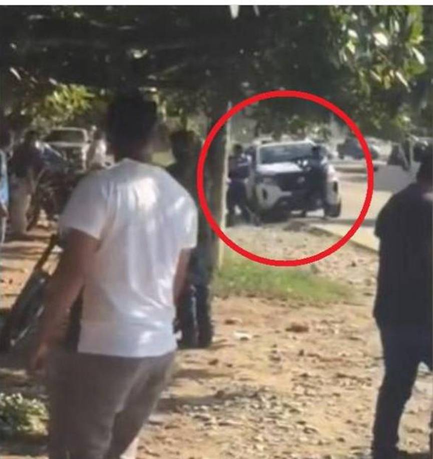 Rodríguez se había aproximado a los elementos de la policía cuestionando la razón por la cual estaban perturbando a los mototaxistas que desempeñaban su labor en la zona.