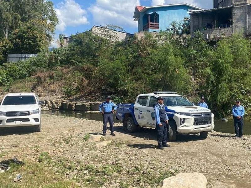 El sujeto fue abatido por agentes policiales al verse sorprendido cuando recogía una fuerte cantidad de dinero de su víctima.