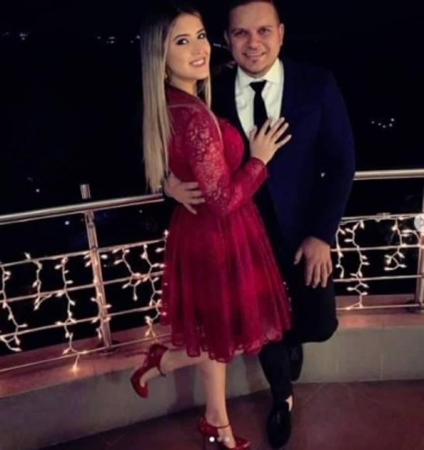 El mandatario venezolano anunció, en un acto transmitido por VTV, que condecorará a Daniella y a los otros 20 sancionados por Estados Unidos.