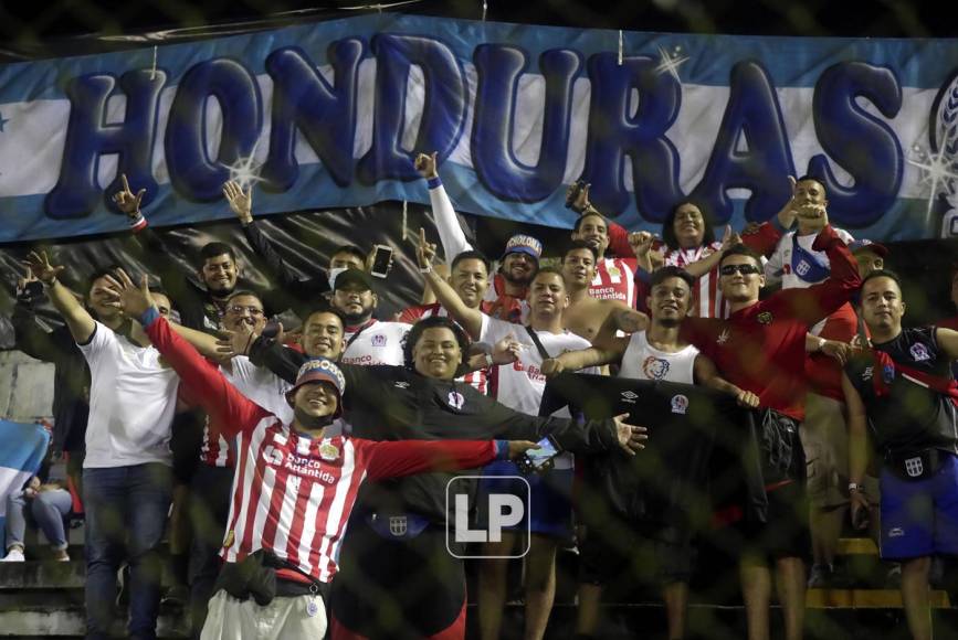 La Ultra Fiel se hizo presente en el estadio Cacique Diriangén de Nicaragua y celebró el triunfo en la Liga Concacaf.