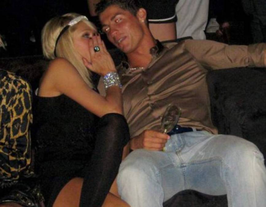 Previo a conocer a la exmodelo Mayorga, CR7 estuvo compartiendo con la hermosa Paris Hilton en Las Vegas, Estados Unidos.