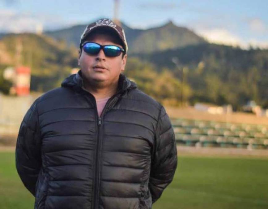 Eduardo Prado: En las últimas horas ha circulado el rumor que el hondureño estaría dejando al Platense pese a que hace unos días atrás fue nombrado como asistente técnico de Anthony Torres en el club escualo.