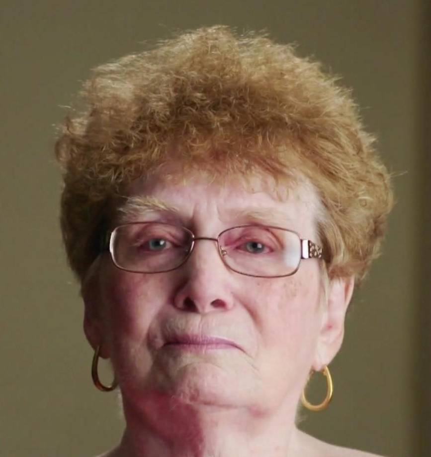 Shari, que ahora tiene más de ochenta años, continúa viviendo con su marido en su casa en eville, Ohio. Anteriormente declaró que ahora ‘nadie molesta’ a la pareja en su vecindario pacífico.