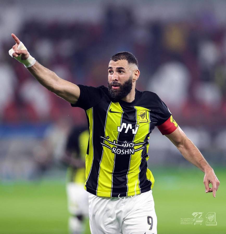 El delantero francés sigue demostrando su gran nivel en el fútbol árabe.
