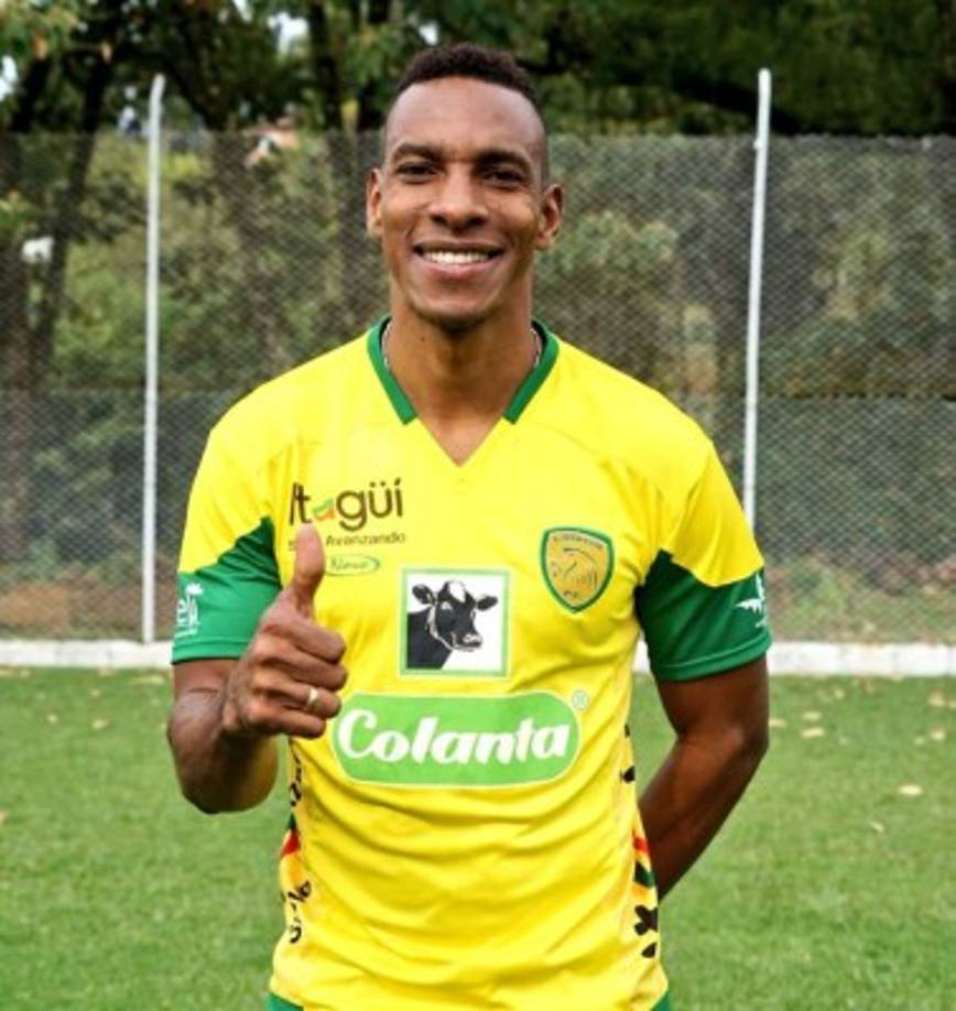 Luis Amaranto Perea ha sido nombrado nuevo entrenador de Leones de Itagüí, de la Liga Águila, la primera división colombiana. El exjugador del Medellín, Boca Juniors, Atlético de Madrid, Cruz Azul y la Selección de Colombia debuta como técnico profesional.