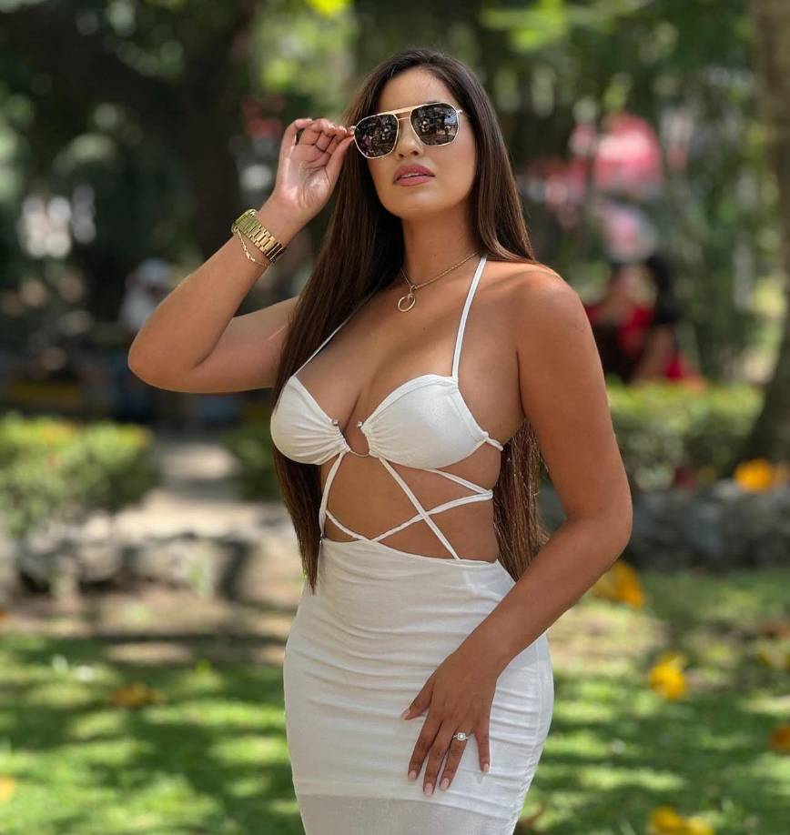 Alejandra Rubio se ha convertido en una figura de la farándula hondureña tras el anuncio de su compromiso con el capitan Javian Thompson.