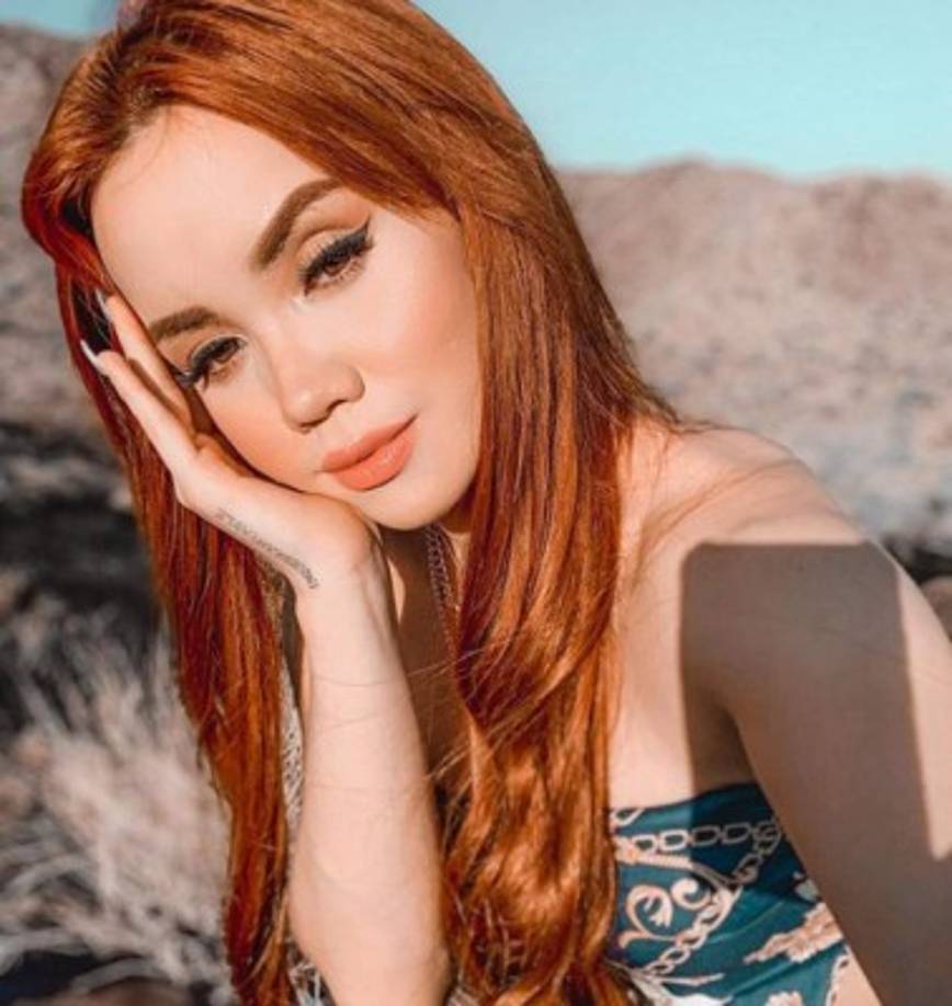 'La verdad al inicio no quería hablar de la competencia, incluso recibi críticas de parte de mi familia, pero decidí enfocarme en la música y en conectar con mis fans a través de las redes sociales', dijo la mexicana.<br/>