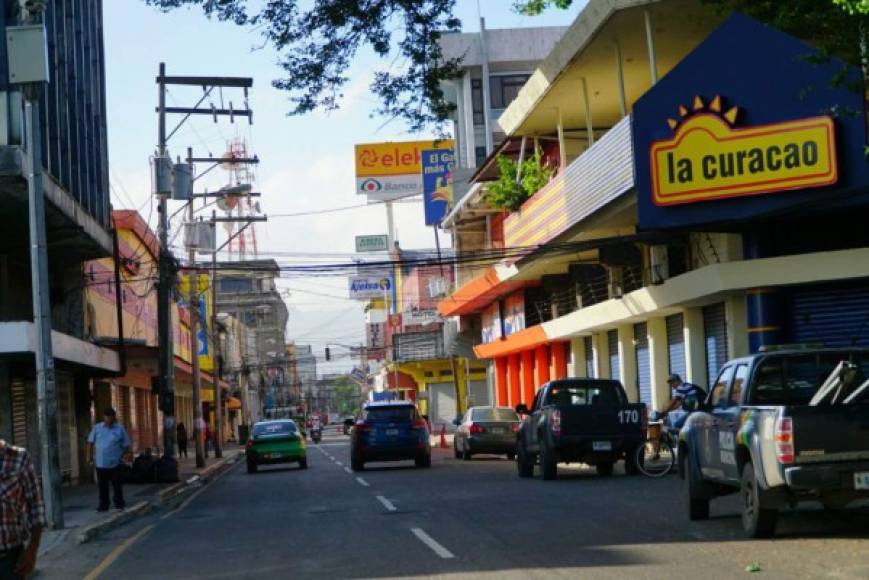 Cuarta Avenida de San Pedro Sula, en el Barrio El Centro.