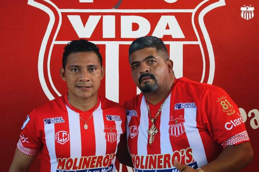 Carlos Sánchez llegó a un acuerdo y renovó contrato con el Club Deportivo Vida.