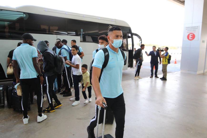 Los futbolistas que viajaron a Estados Unidos para el Honduras-Islandia. Porteros: Luis López (Real España), Harold Fonseca (Olancho FC) y Marlon Licona (Motagua).