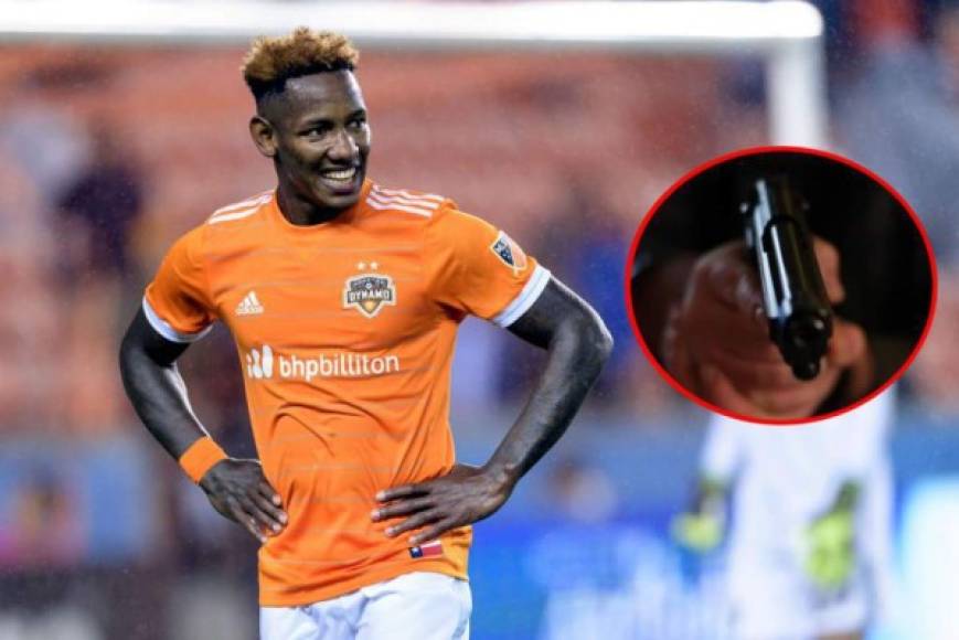 Romell Quioto estuvo envuelto en otro escándalo durante una salida nocturna en Houston. El jugador escupió a un hondureño en una discoteca y éste lo amenazó con una pistola. La información la reveló la página del programa Abriendo Brecha.