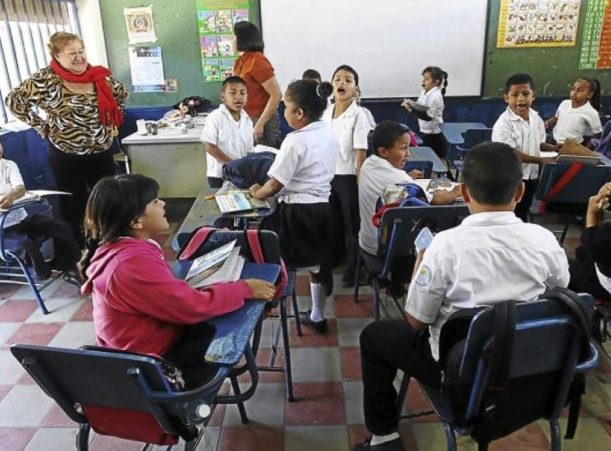 De L1,500 será el incremento salarial para maestros