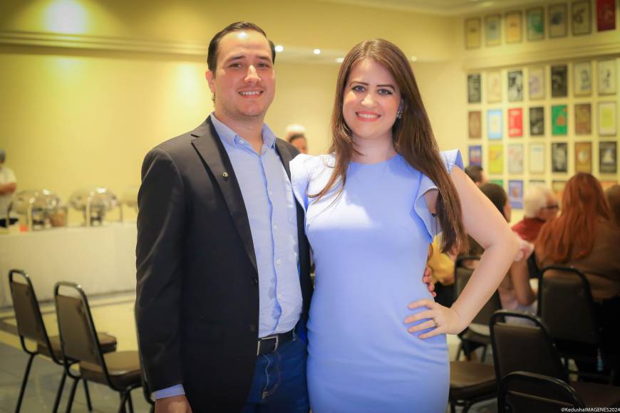 Moisés Orellana y Dafhne Izaguirre