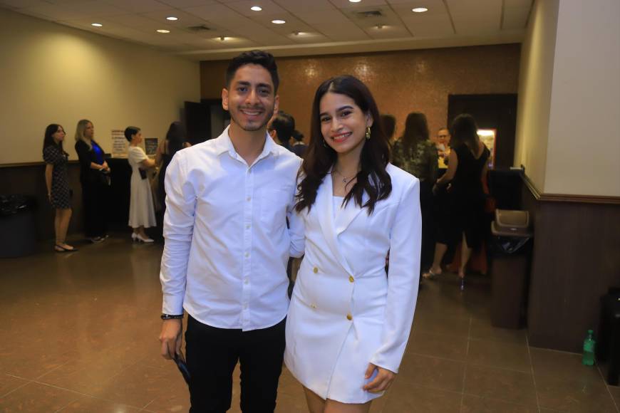 Daniel Ramírez y Abigail Cardona