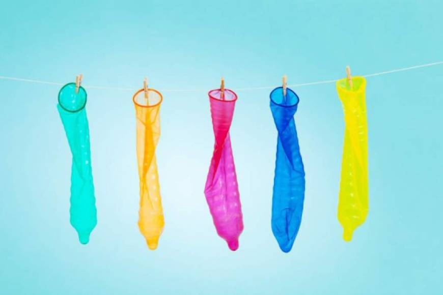TAMAÑO. Sexólogos afirman que debido al tabú que existe en Latinoamérica, muchas personas consideran que no existen preservativos de diversos tamaños y por ello deciden no utilizarlos. Los cual es falso.