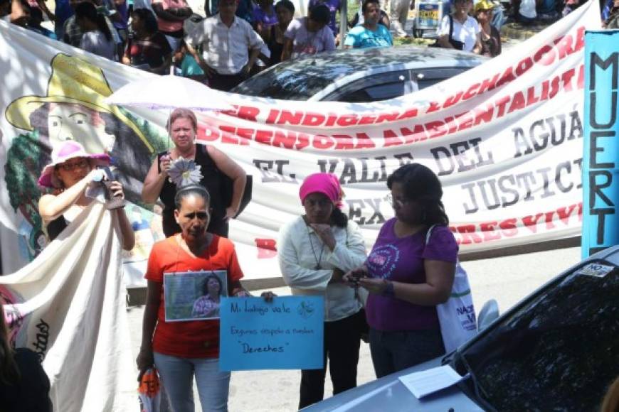 El recuerdo de Berta Cáceres arropa las protestas en Honduras.