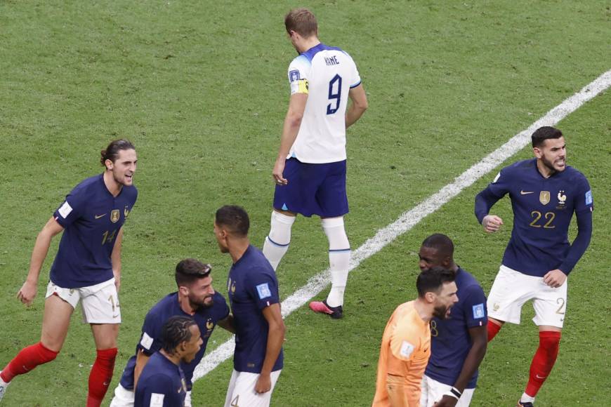 Francia es semifinalista del Mundial de Qatar tras vencer 2-1 a Inglaterra en los cuartos de final. Tras el final del juego, fue una locura la de los festejos y mucho dolor en los ingleses.