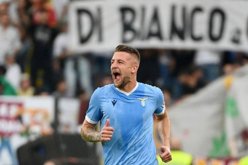 El AC Milan está interesado en fichar al centrocampista Sergej Milinković-Savić que destaca en el Lazio.