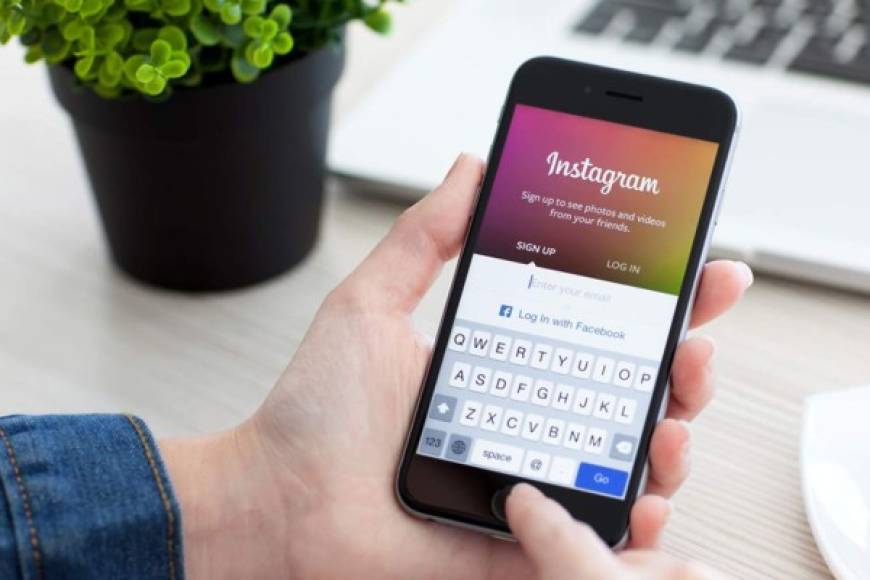 Instagram se une a la lista de aplicaciones que llevan al límite al celular por sus nuevas funciones como la transmisión en vivo y la edición de videos.