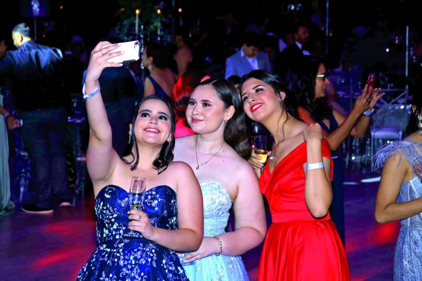 Las “selfies” abundaron durante el evento