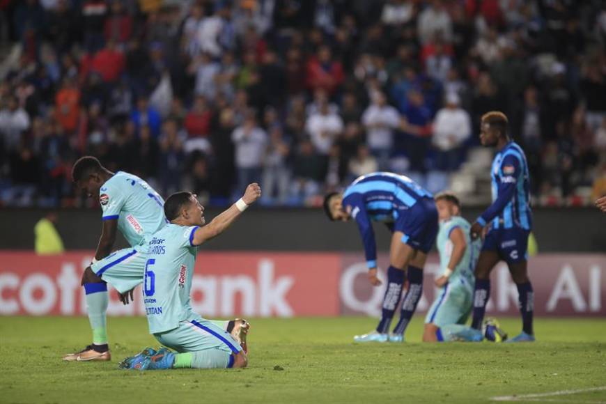 Con un gol de Eddie Hernández, el Ciclón Azul avanzó a los cuartos de final, el Motagua enfrentará a los Tigres UANL mexicanos.