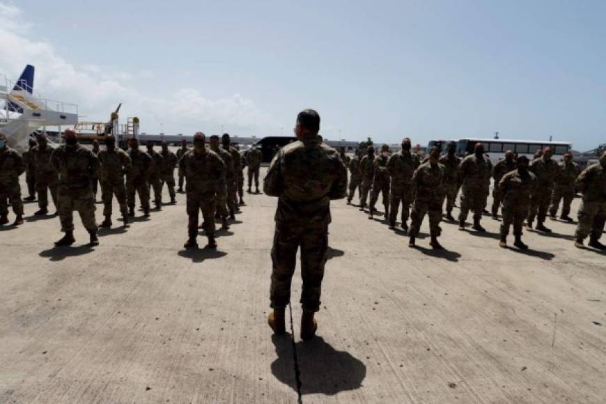 La Guardia Nacional de Puerto Rico, que es un territorio y Estado Libre Asociado de Estados Unidos, ha formado parte de operaciones de seguridad en la Base Soto Cano por cerca de tres décadas.