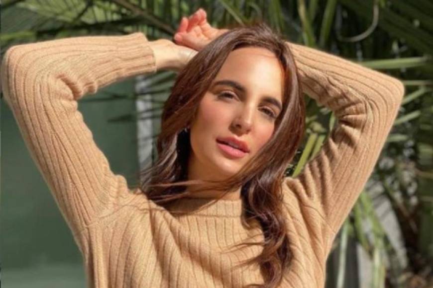 La influencer Caitlyn Chase, de 33 años de edad, sería la supuesta nueva novia de Javier ‘Chicharito’ Hernández, radica desde hace poco más de un año en una hermosa mansión de Beverly Hills, en California. Foto Instagram caitlynchase.